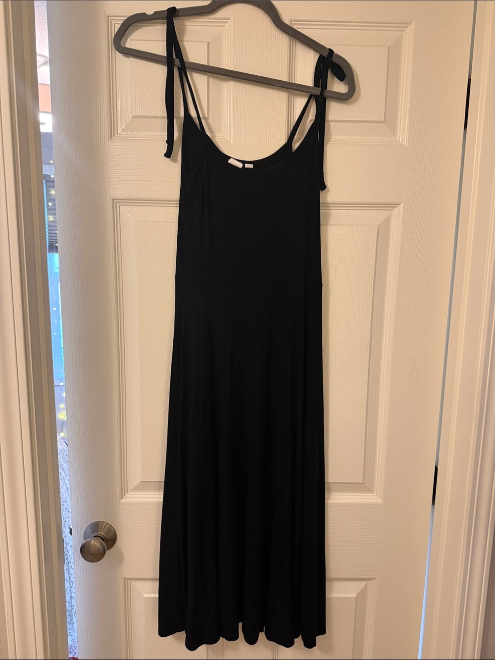 GAP Black Midi Tie-Shoulder Dress